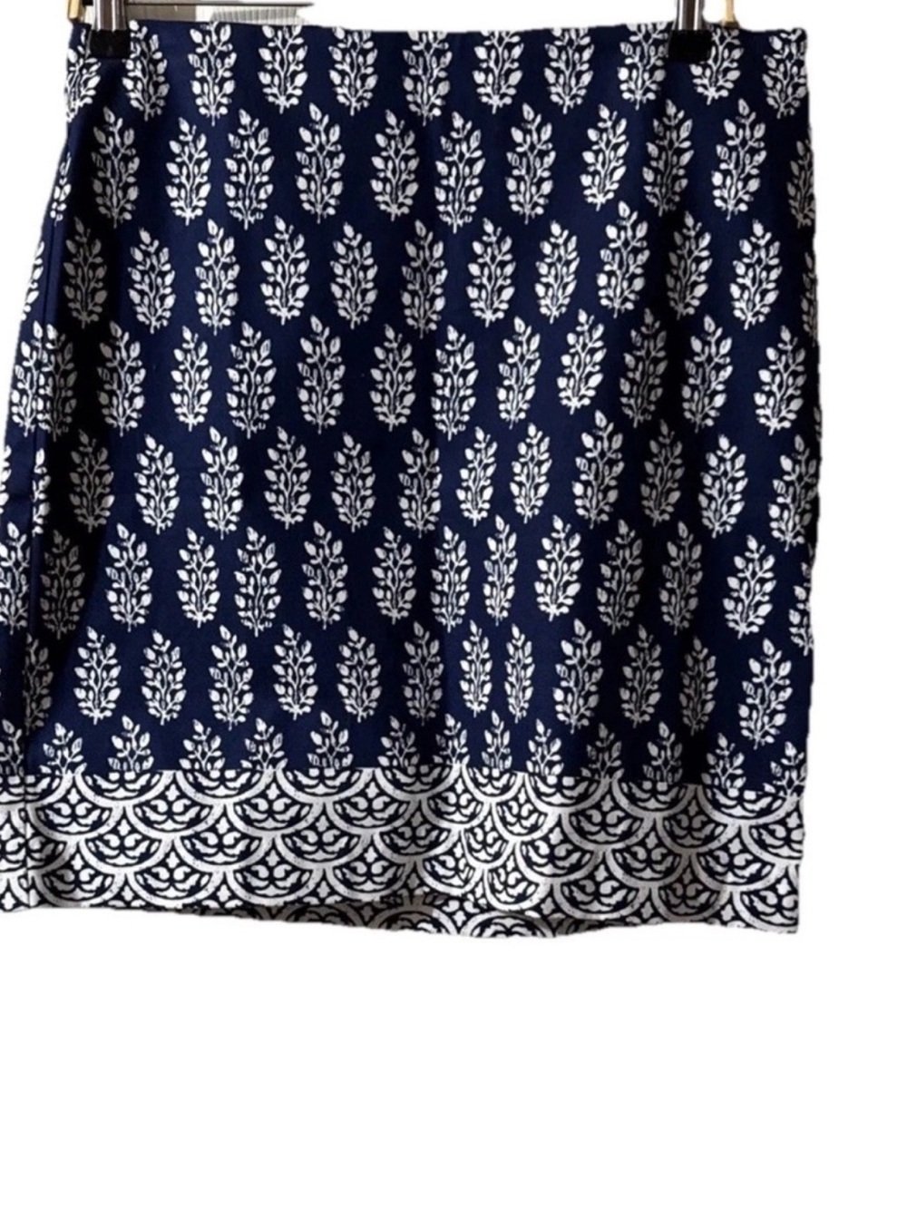 Talbots Women's Size 8P
Pencil Skirt Lined Cotton Blend
Boho Stylish Party NWT